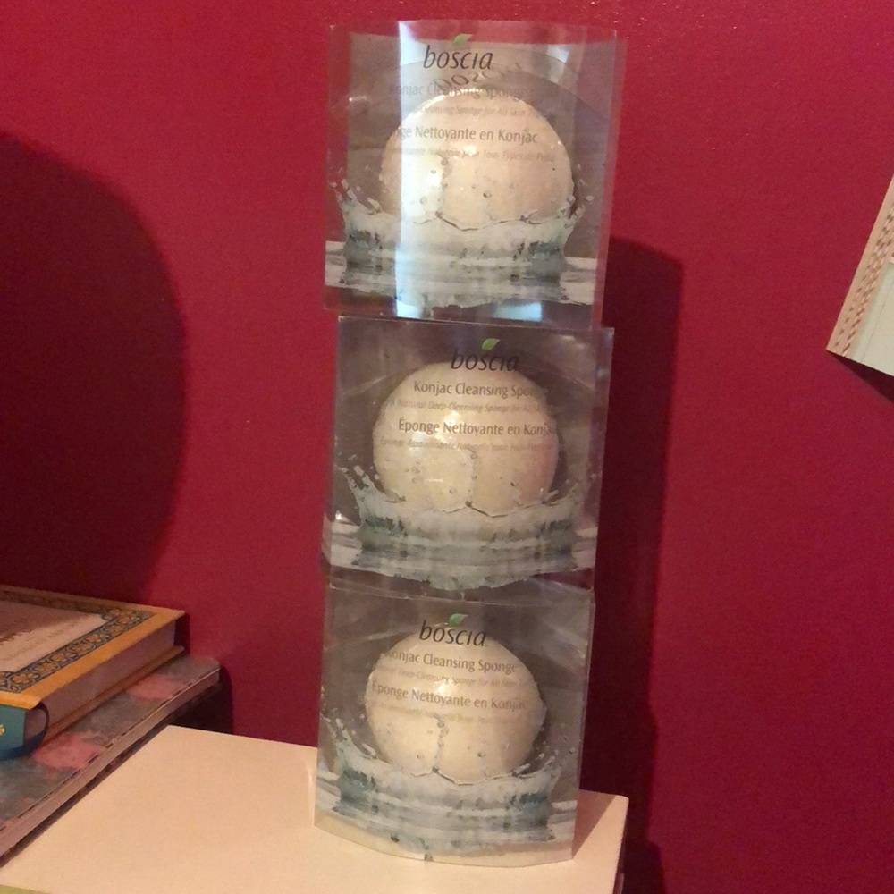 Boscia Konjac Cleansing Sponge